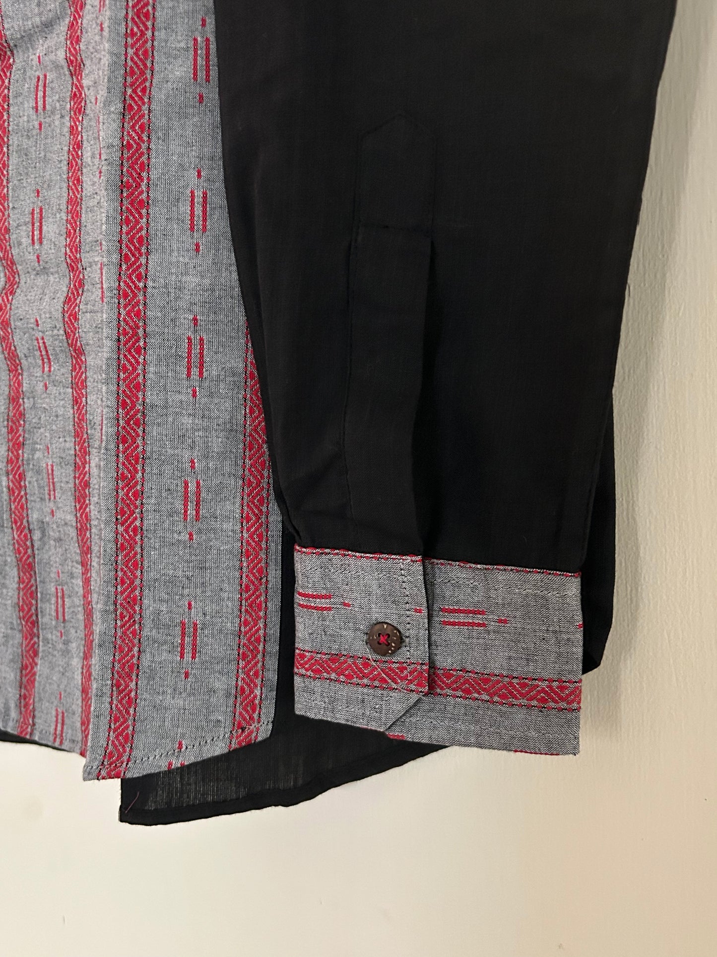 Nativ Shirt - Black